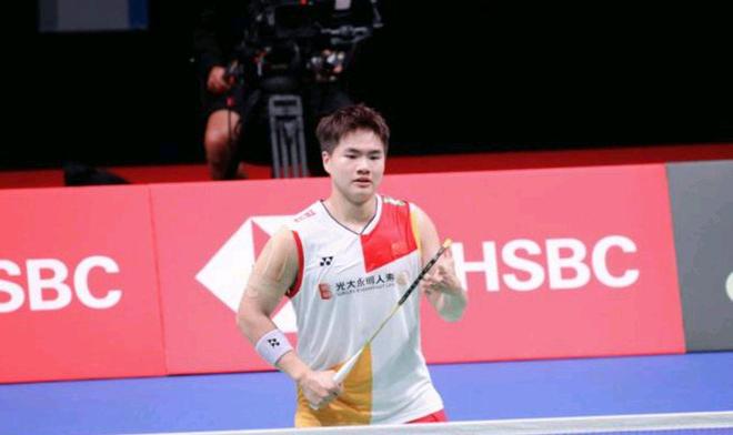 无虚席的场 无虚席的场