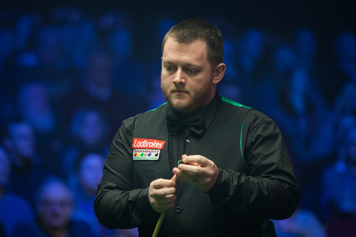 疑为他重返 疑为他重返