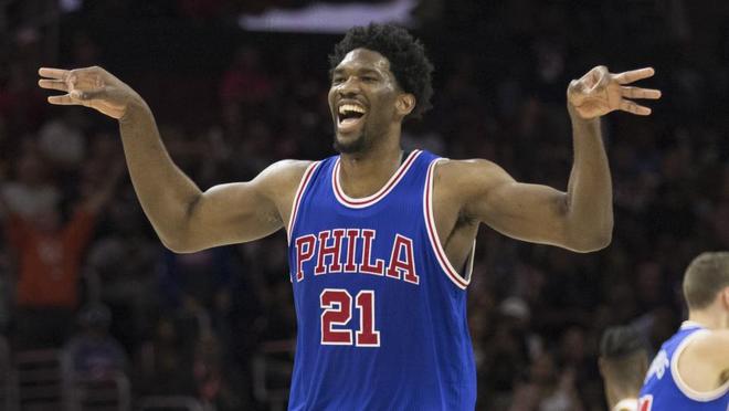 展现出更加 展现出更加